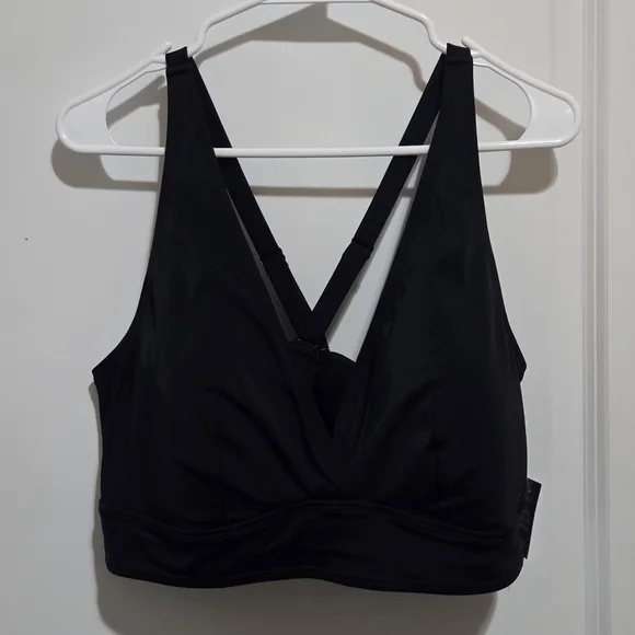 NWT Torrid Wireless Triangle Bikini Top Black - Picture 7 of 9